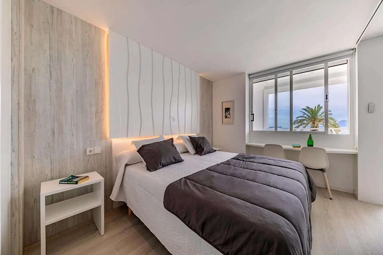 Beachfront Apartment Sivella Mar By Sealand Villas Port de Pollenca