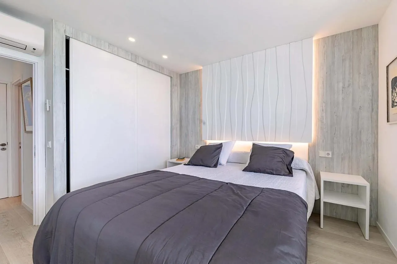 Beachfront Apartment Sivella Mar By Sealand Villas Port de Pollenca