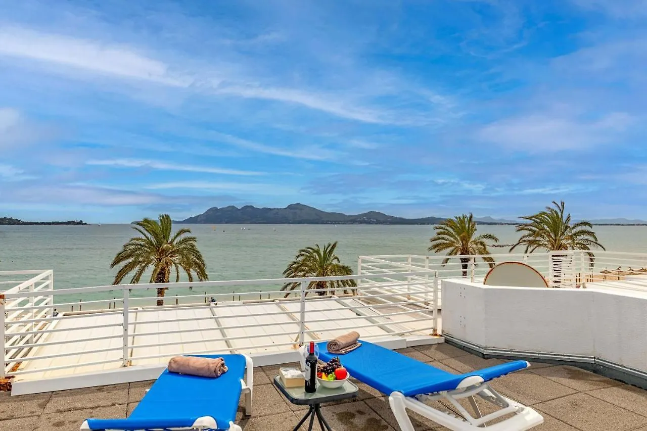 Beachfront Apartment Sivella Mar By Sealand Villas Port de Pollenca